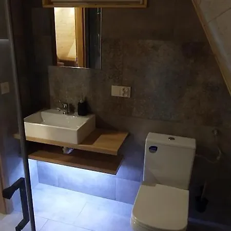 Caloroczny Nad Zalewem U Podnoza Gor Stolowych Tatil Evi *