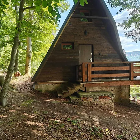 Tatil Evi Caloroczny Nad Zalewem U Podnoza Gor Stolowych