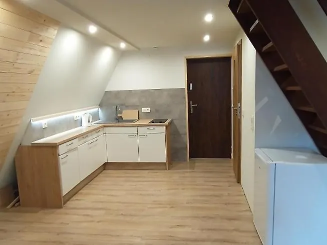 Holiday home Caloroczny Nad Zalewem U Podnoza Gor Stolowych