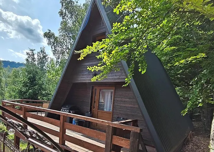 Caloroczny Nad Zalewem U Podnoza Gor Stolowych Holiday home *