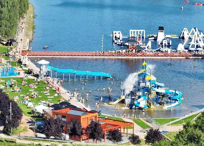 بيت للعطل Caloroczny Nad Zalewem U Podnoza Gor Stolowych *